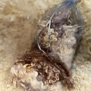 Hand Dyed Curls Coffee Cream 100g